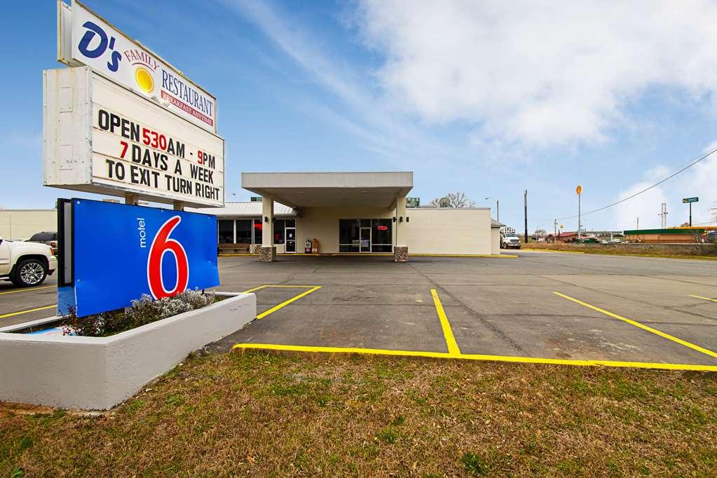 Motel 6-Alma, Ar L-40 Ngoại thất bức ảnh