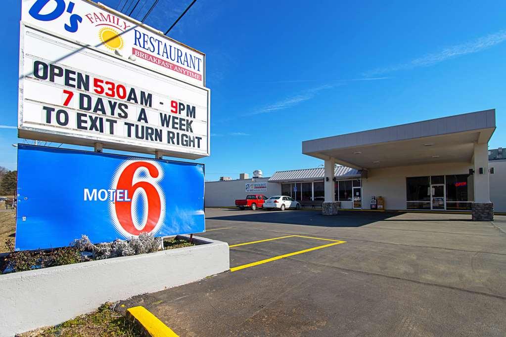 Motel 6-Alma, Ar L-40 Ngoại thất bức ảnh